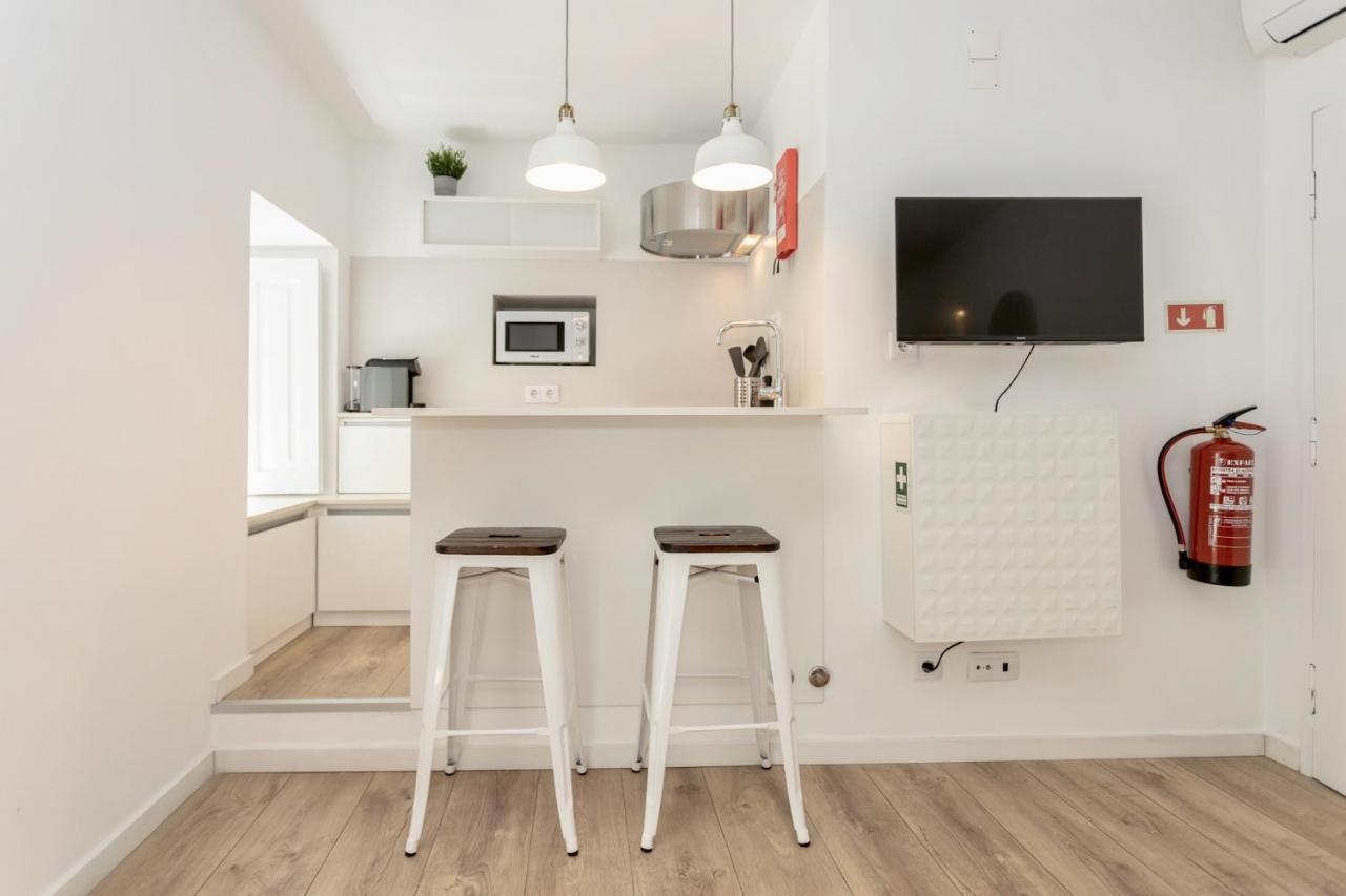 Setubal Citycenter Studios Buitenkant foto